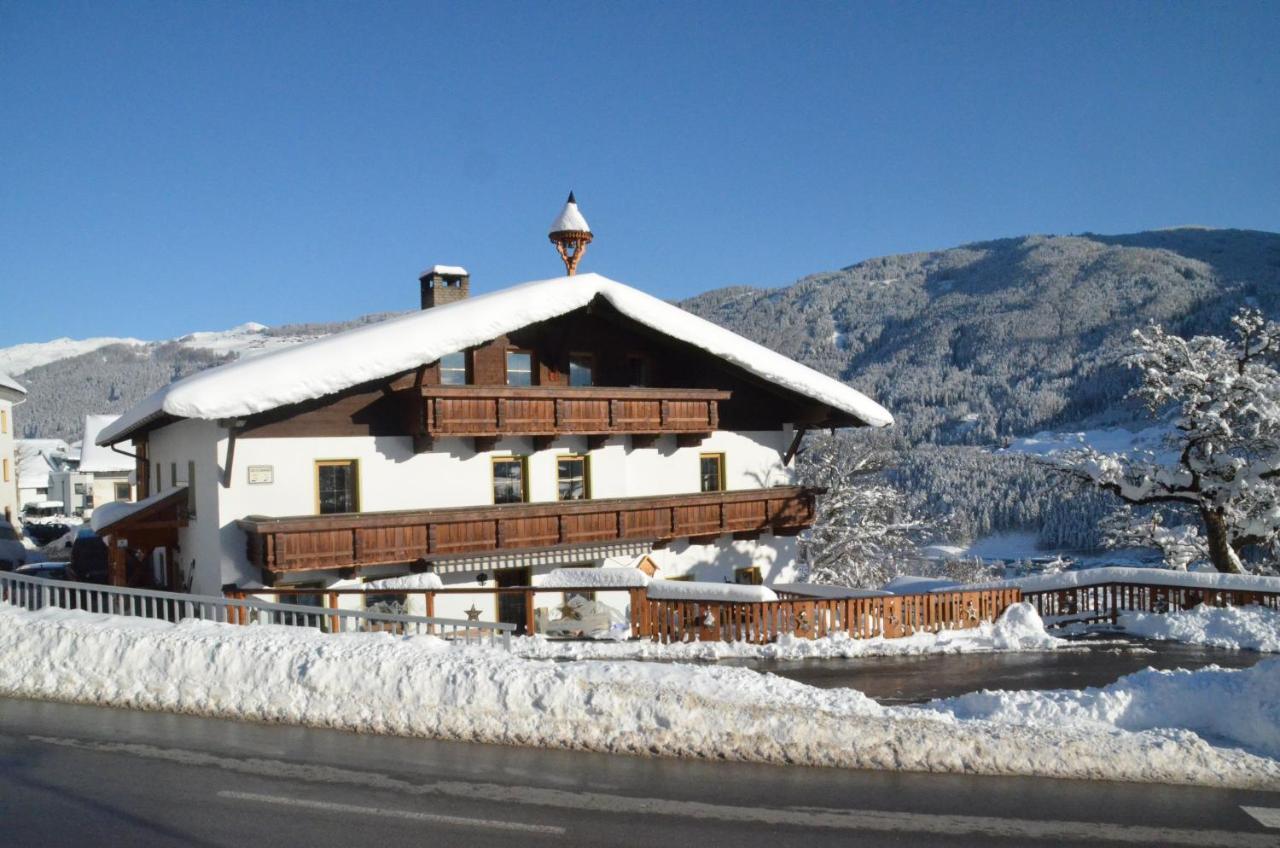 Pension Kirchbrugger Telfes im Stubai Exteriör bild