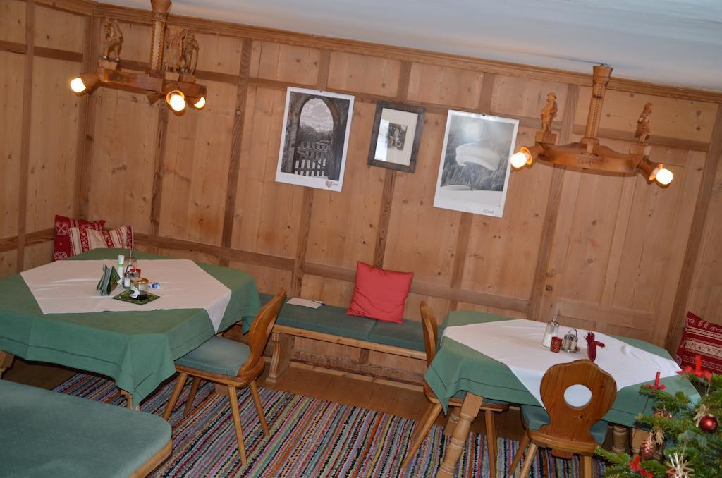 Pension Kirchbrugger Telfes im Stubai Exteriör bild